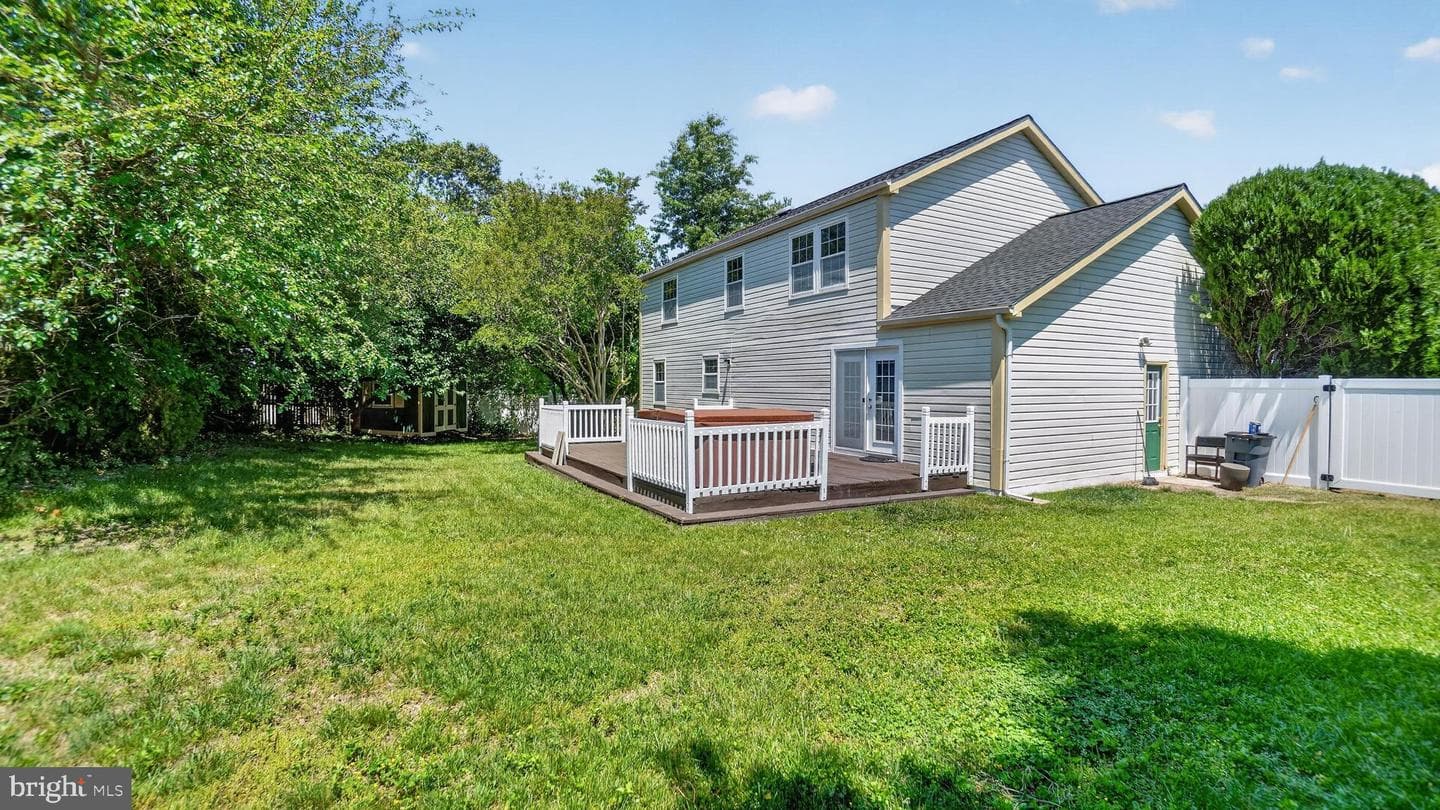 7912 Pepperbox Lane photo 30