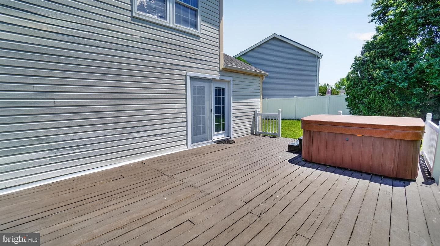 7912 Pepperbox Lane photo 34