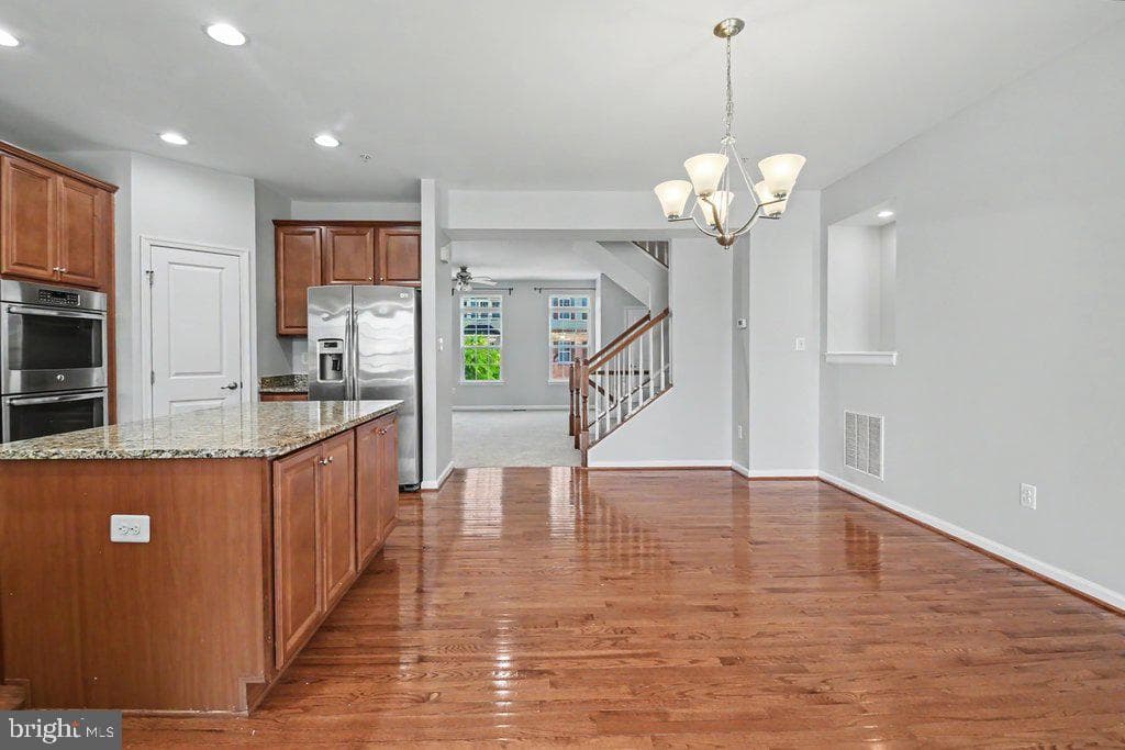 1425 Hale Street photo 17