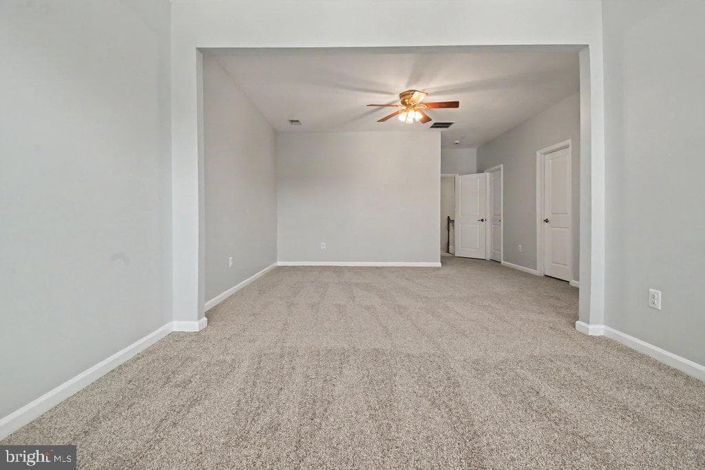 1425 Hale Street photo 33