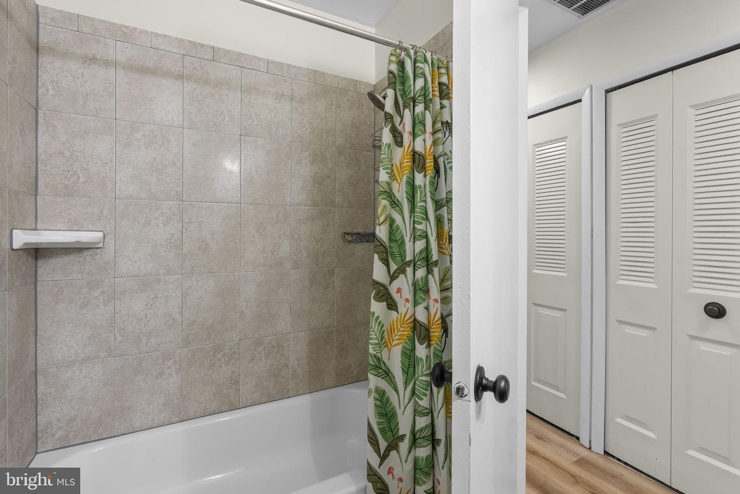 1673 Forest Hill Court photo 23