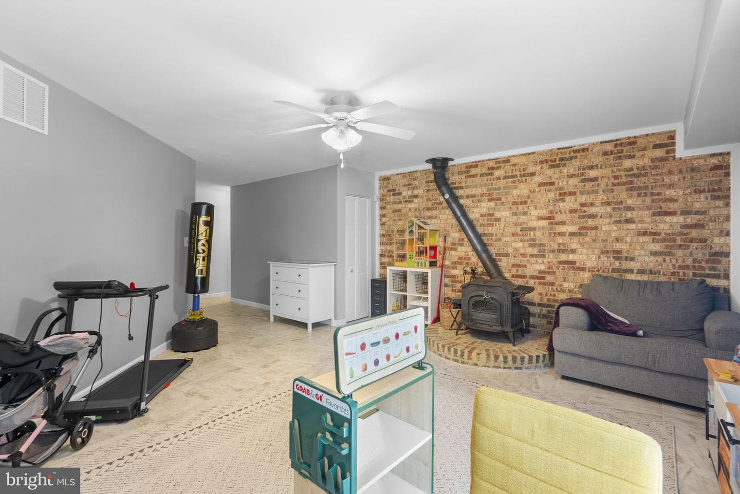 1673 Forest Hill Court photo 32
