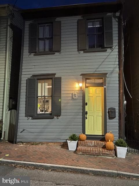 32 Cornhill Street photo 4