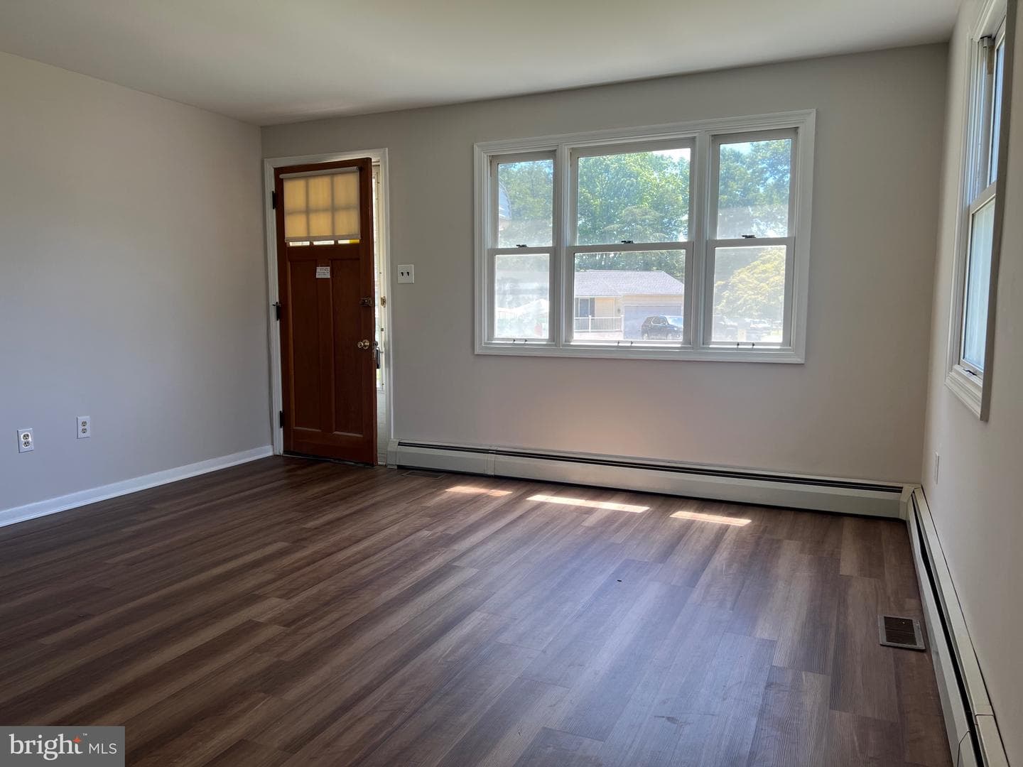 10 Spring Knoll Drive photo 4