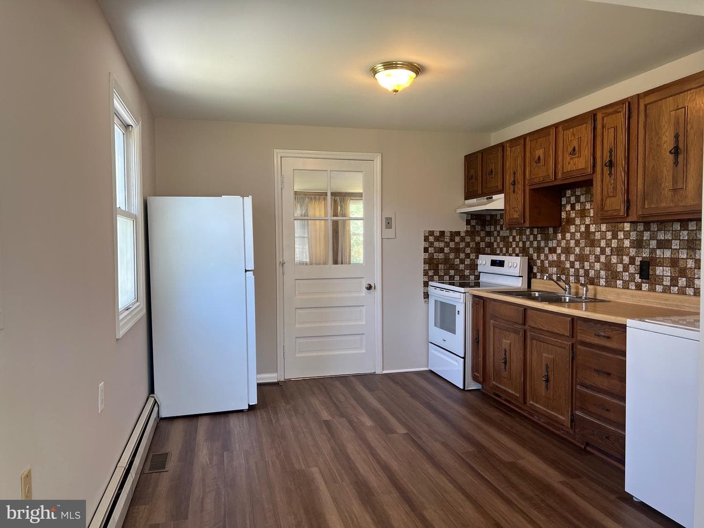 10 Spring Knoll Drive photo 6