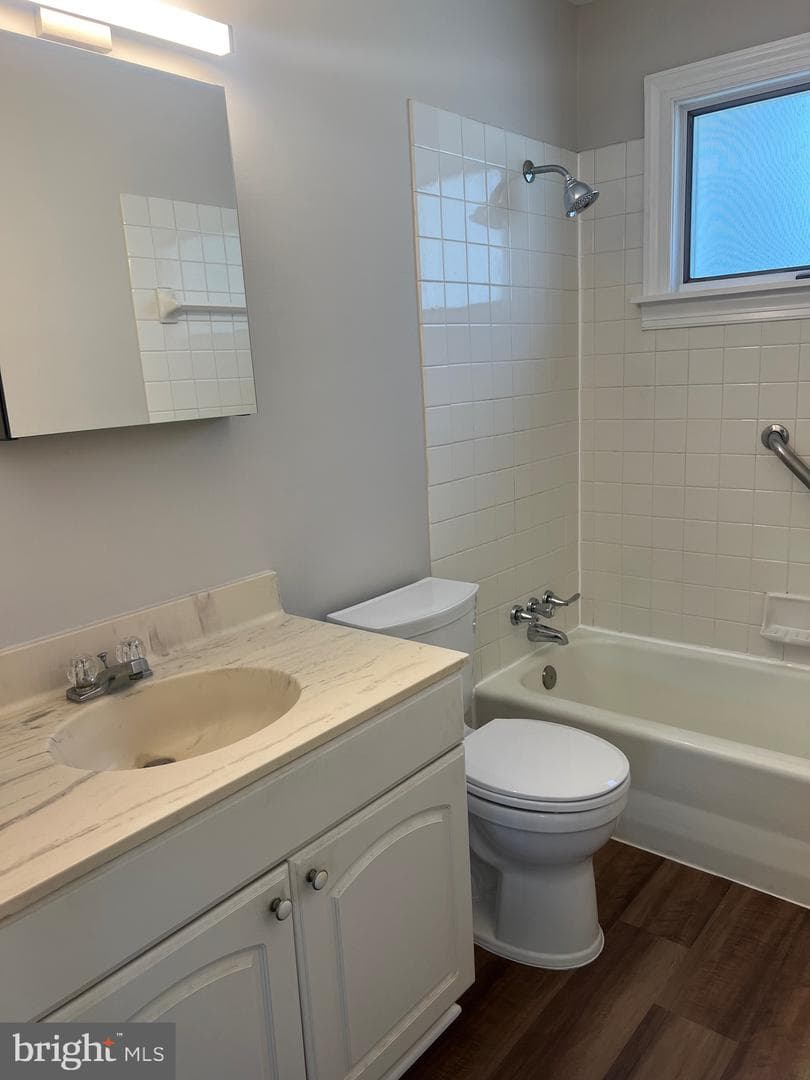 10 Spring Knoll Drive photo 7