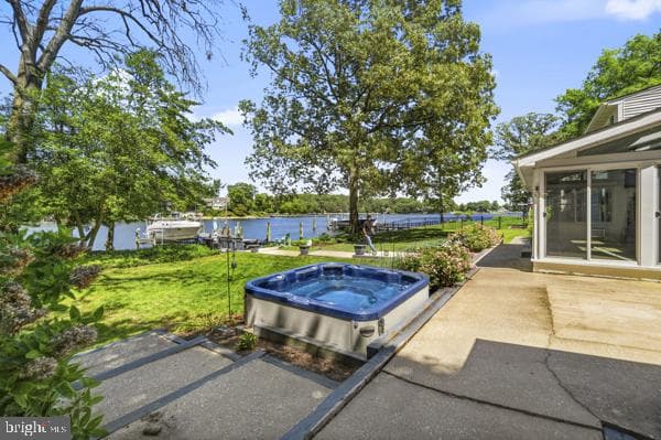 458 Fairoak Dr photo 2