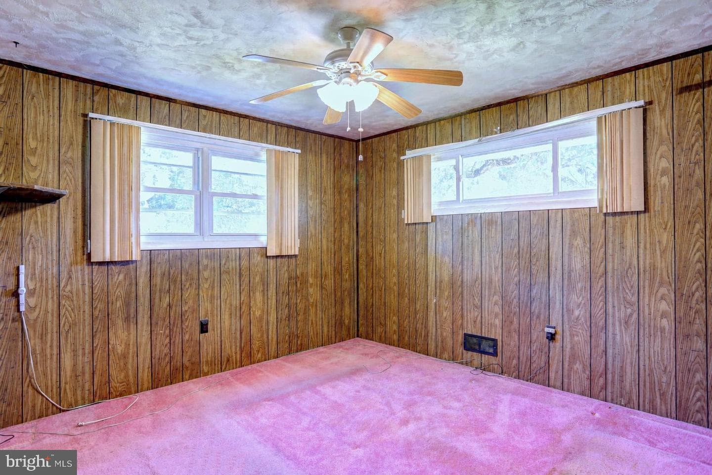 202 Brookfield Road photo 16