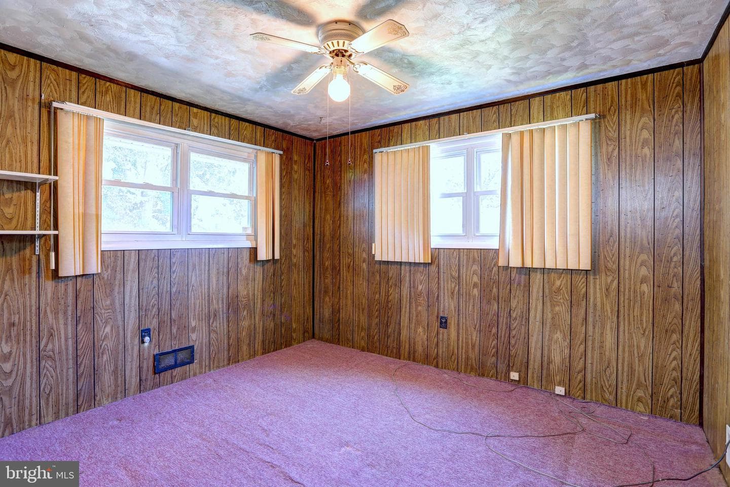 202 Brookfield Road photo 17