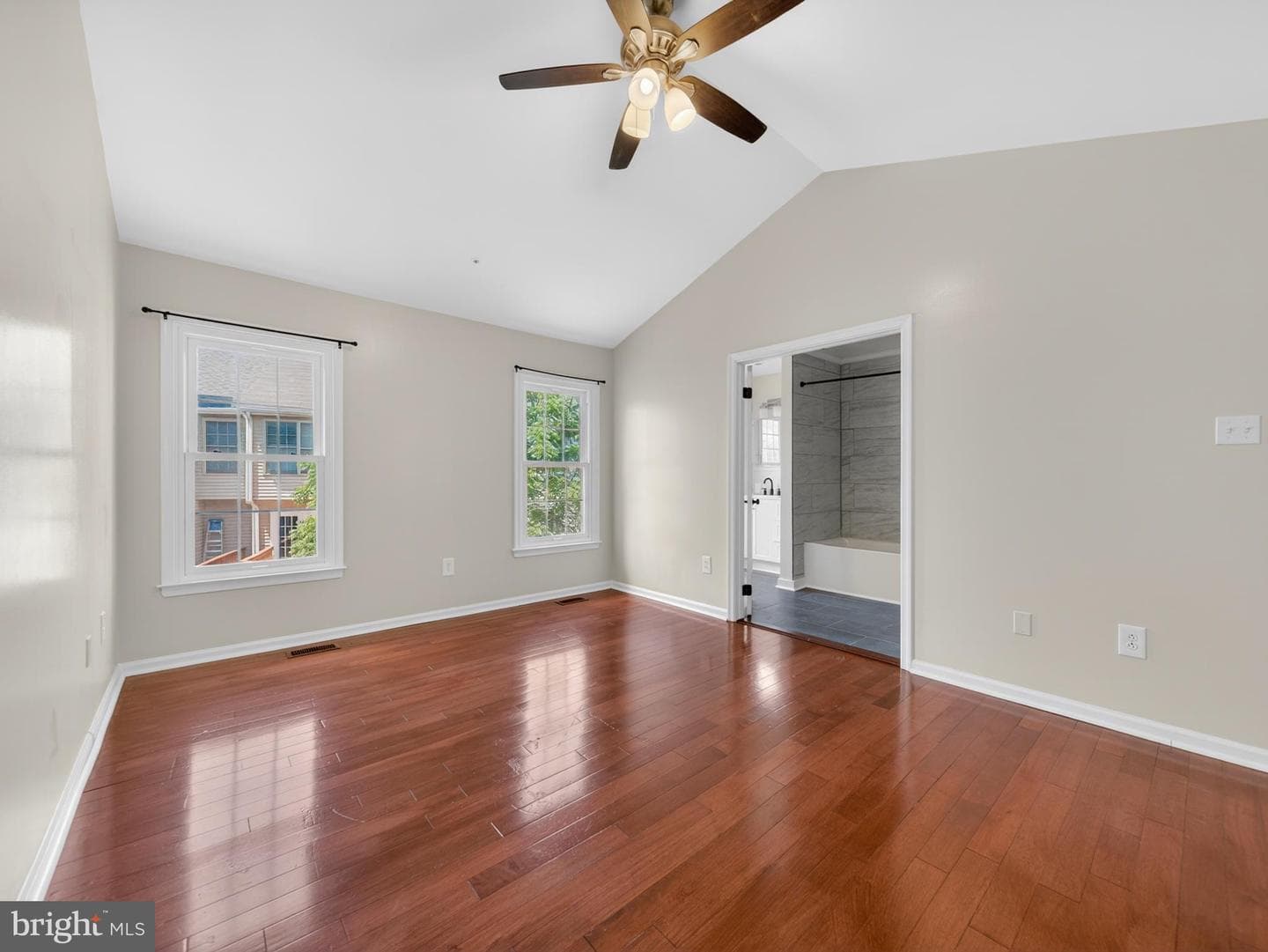 8602 Lark Place photo 38