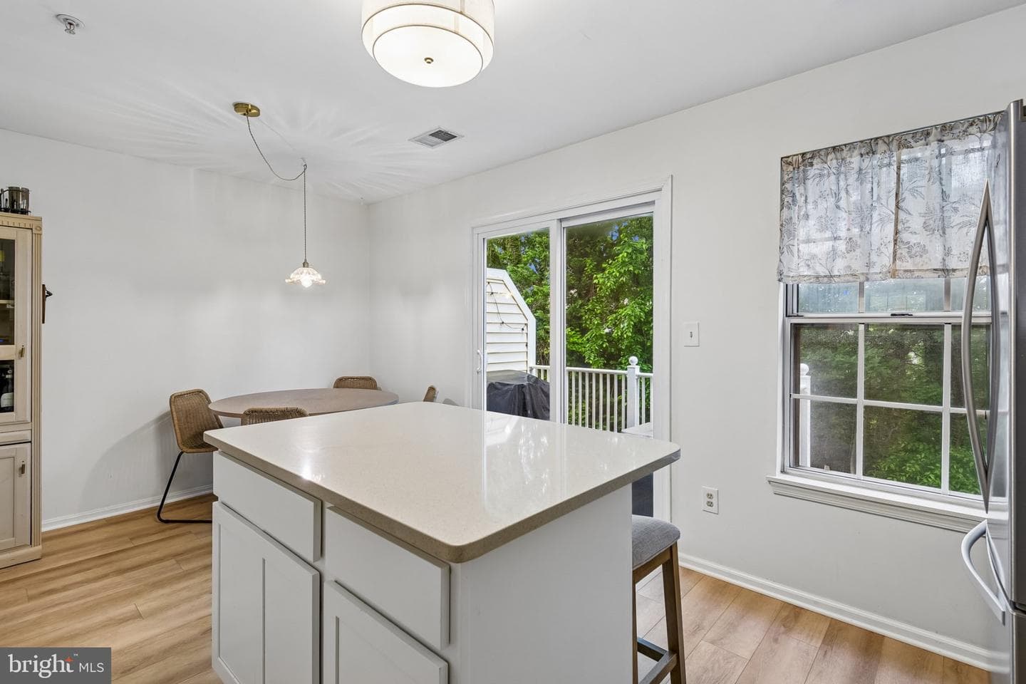 1431 Nestlewood Ct photo 12