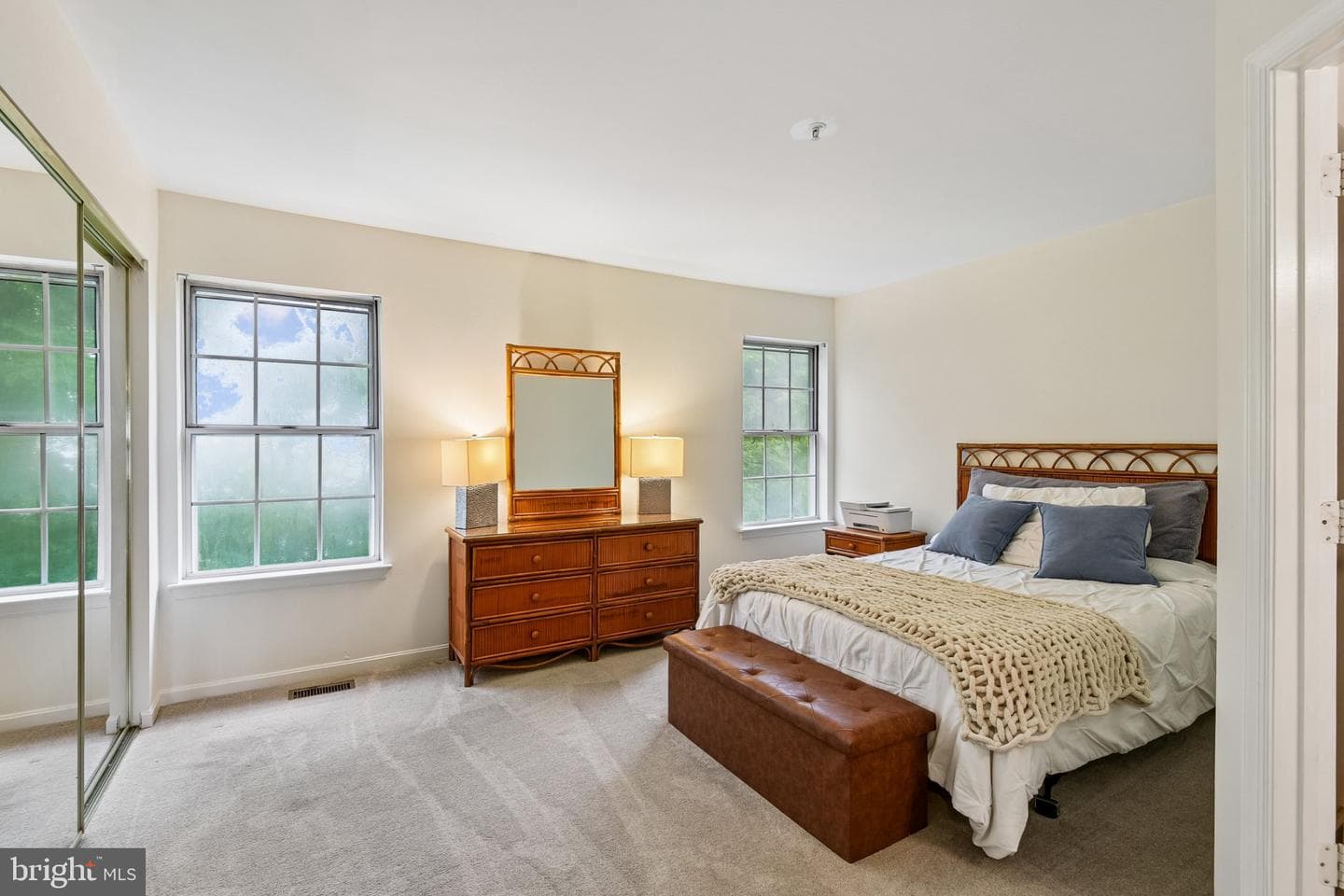 1431 Nestlewood Ct photo 21