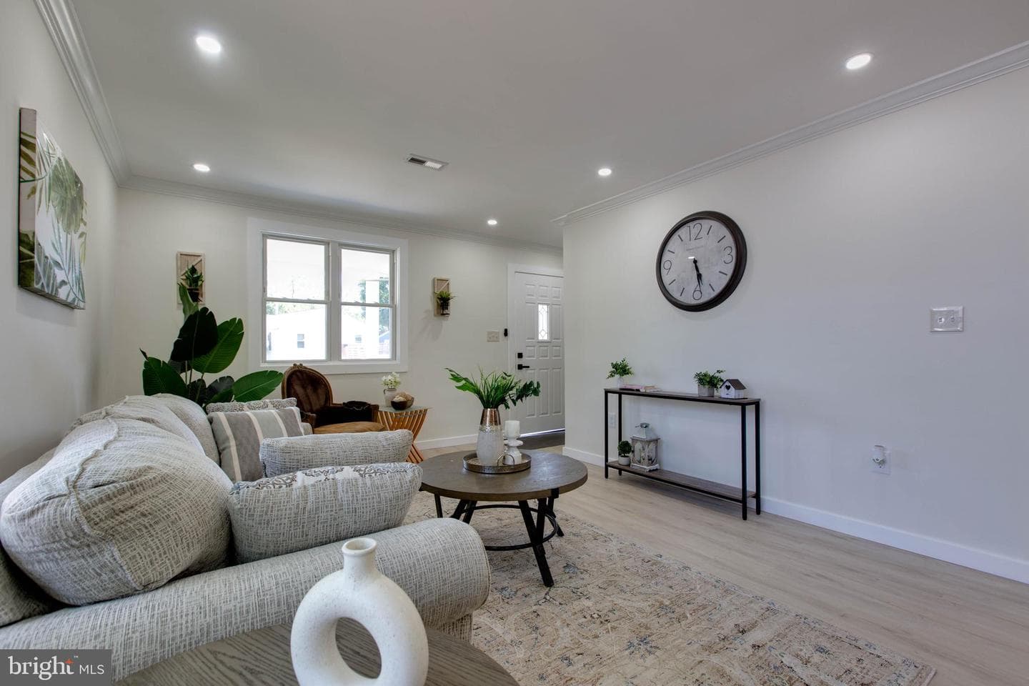 1241 Guildford Road photo 9