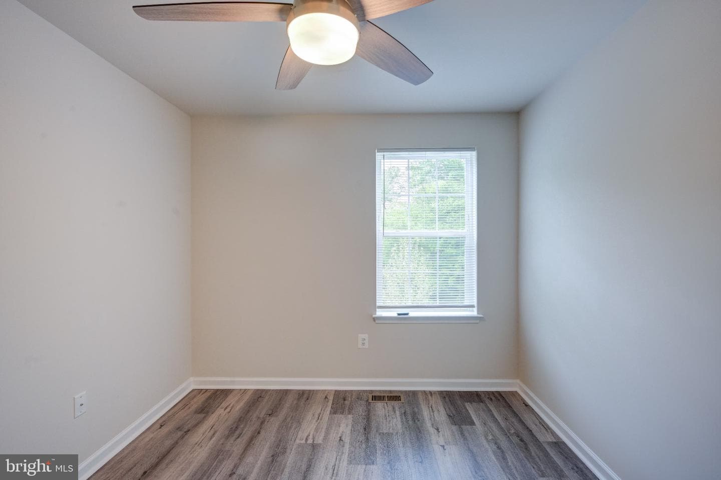 1317 Hawthorn Drive photo 21