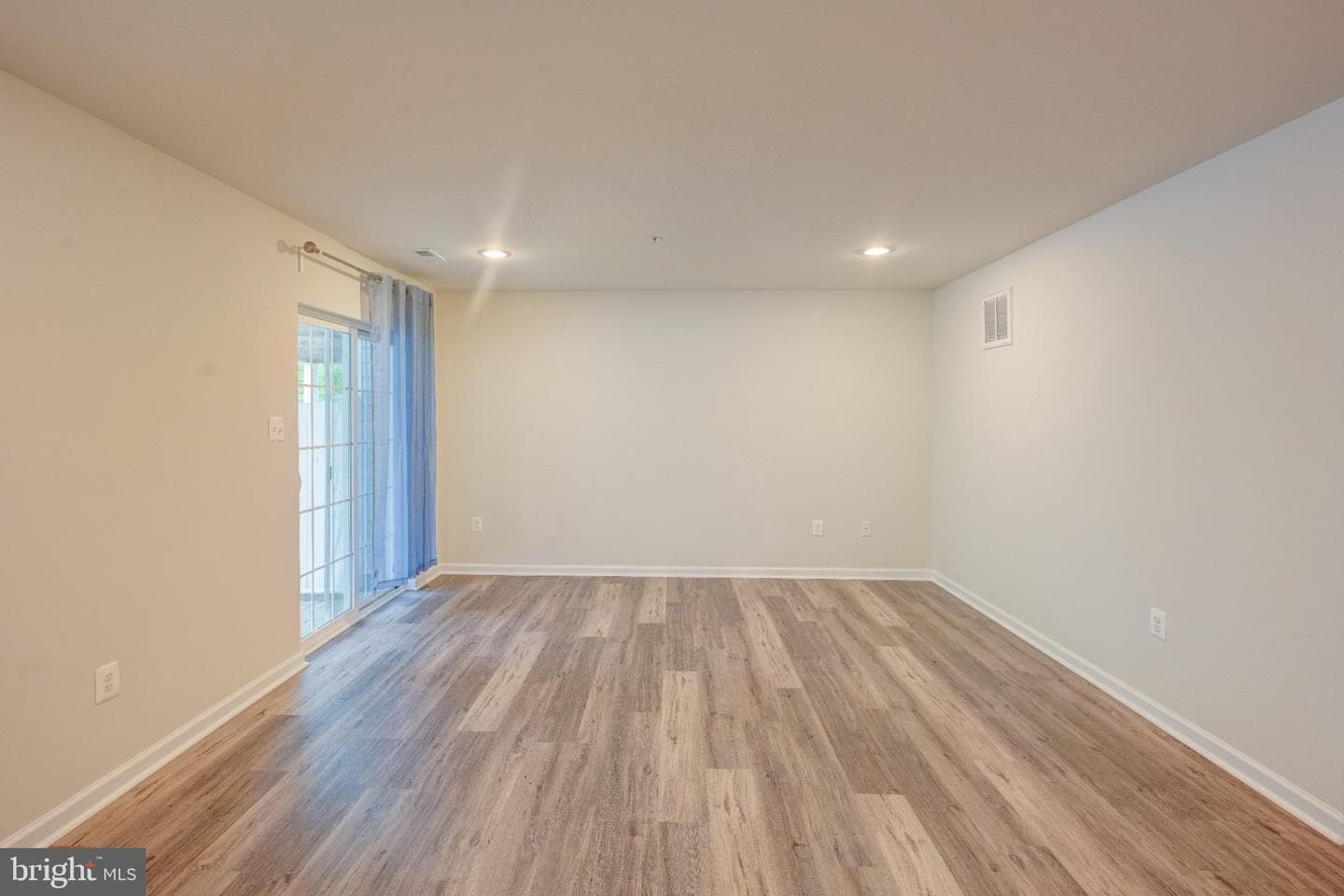 1317 Hawthorn Drive photo 29
