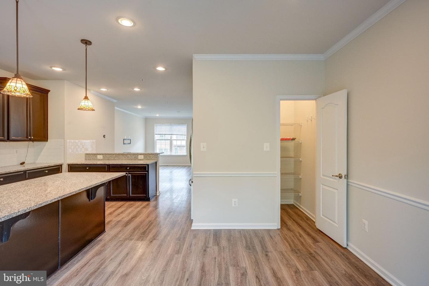 1317 Hawthorn Drive photo 5