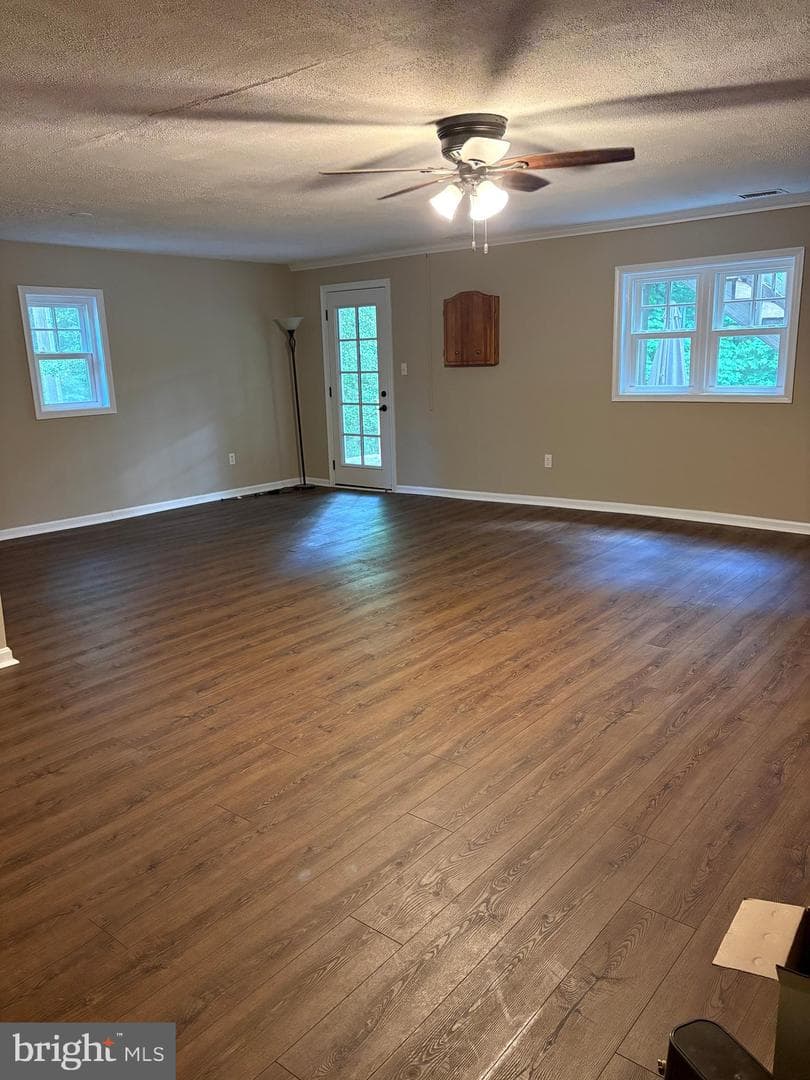 758 Trenton Avenue photo 23