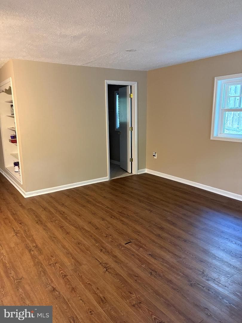 758 Trenton Avenue photo 25