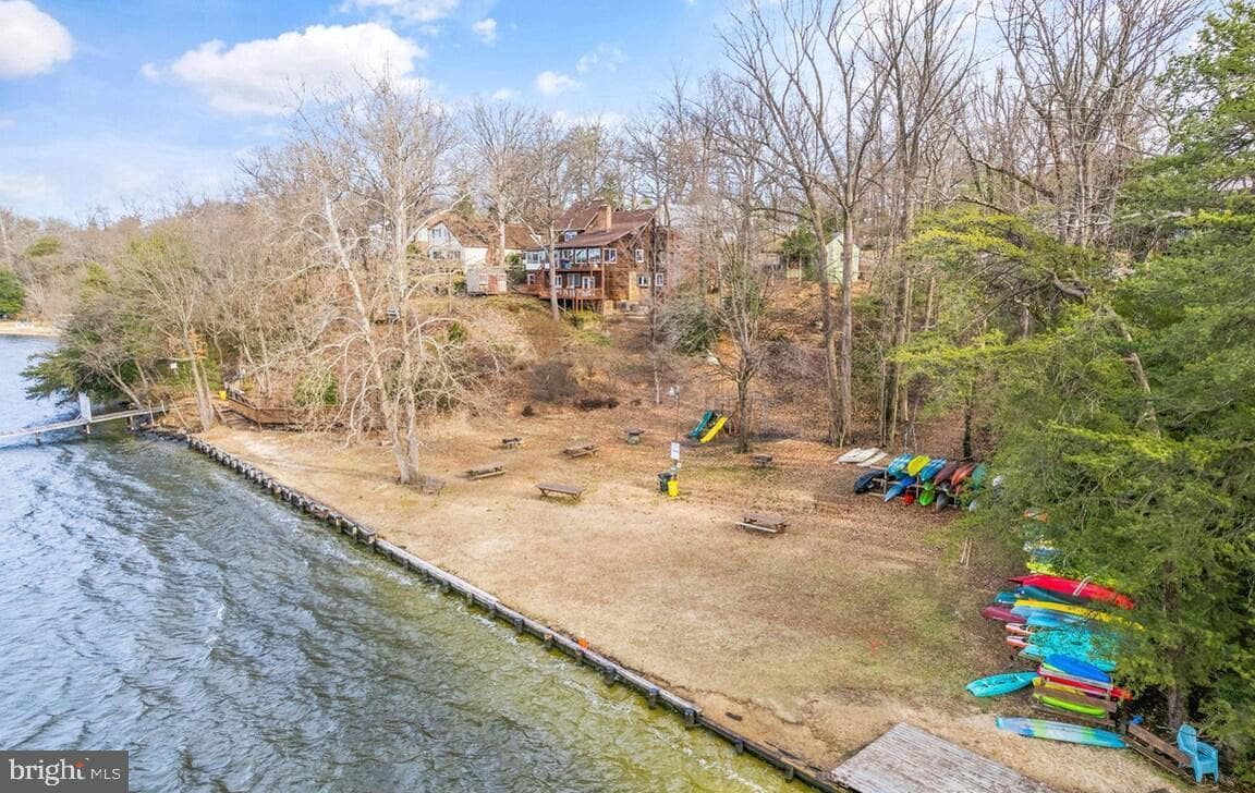 86 Riverside Drive photo 60