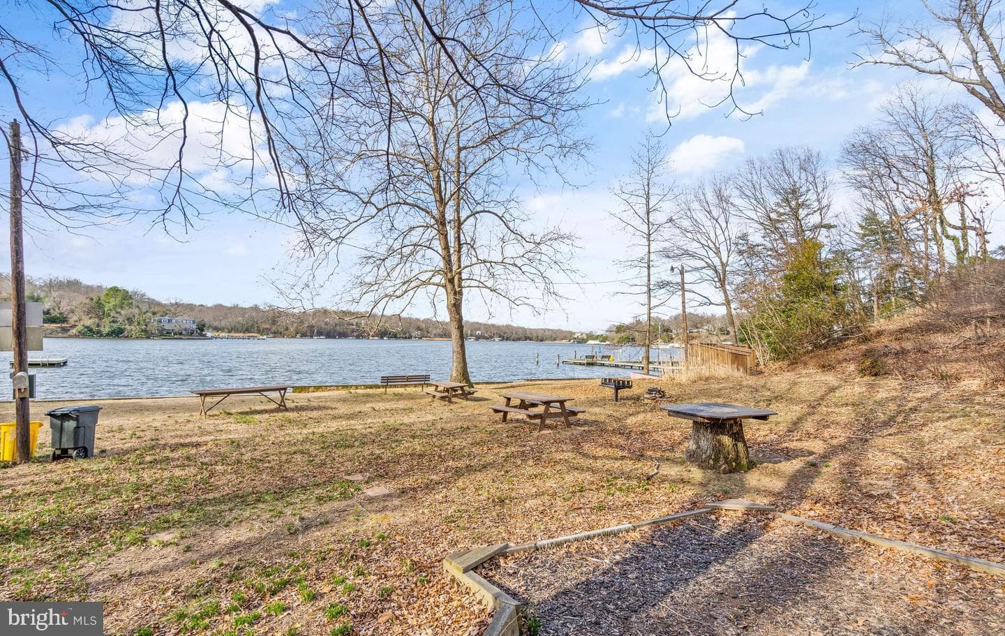 86 Riverside Drive photo 61