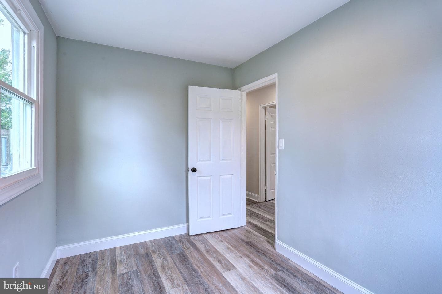 819 Dale Road photo 6
