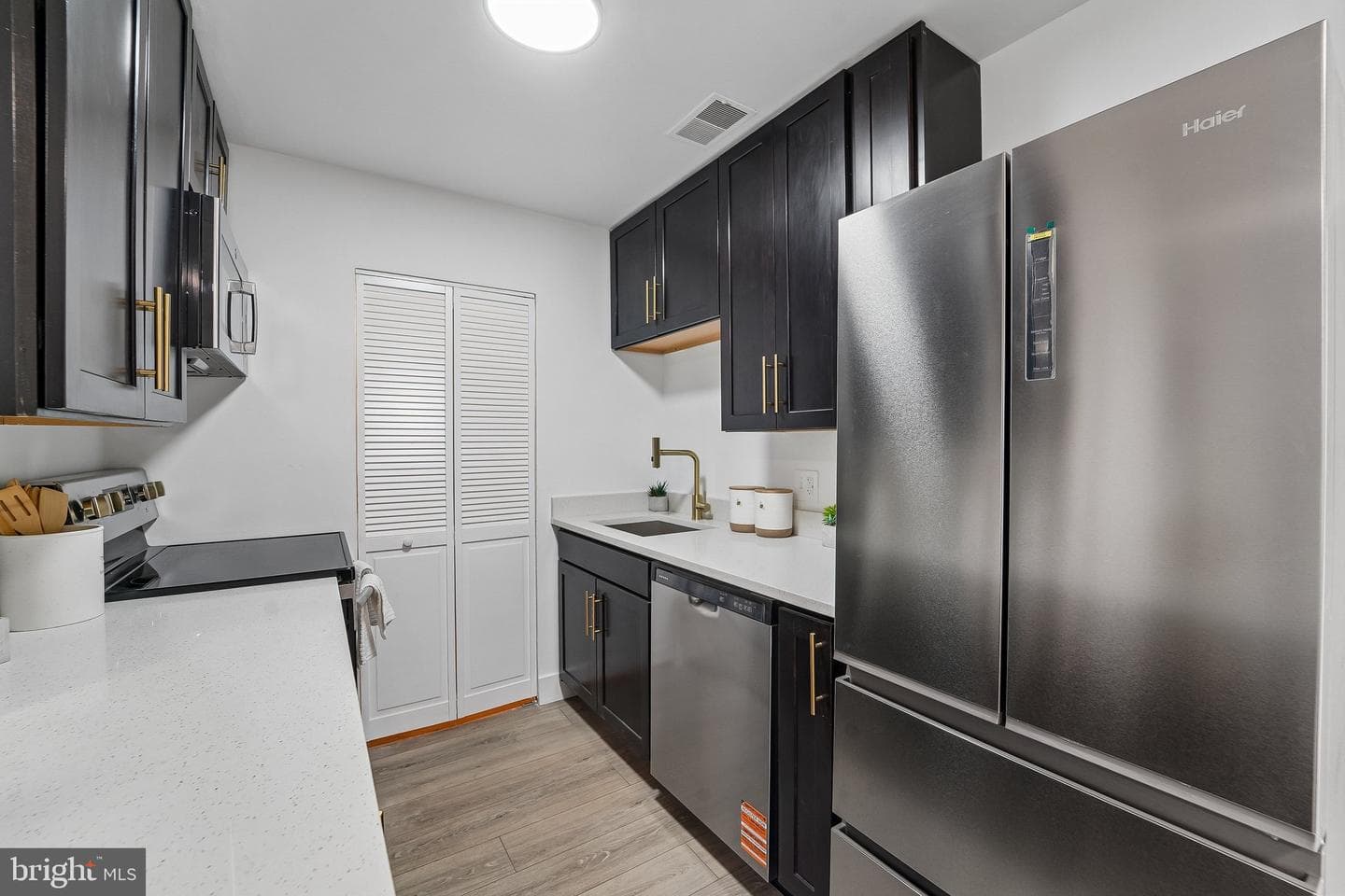 1522 Jupp Road photo 10
