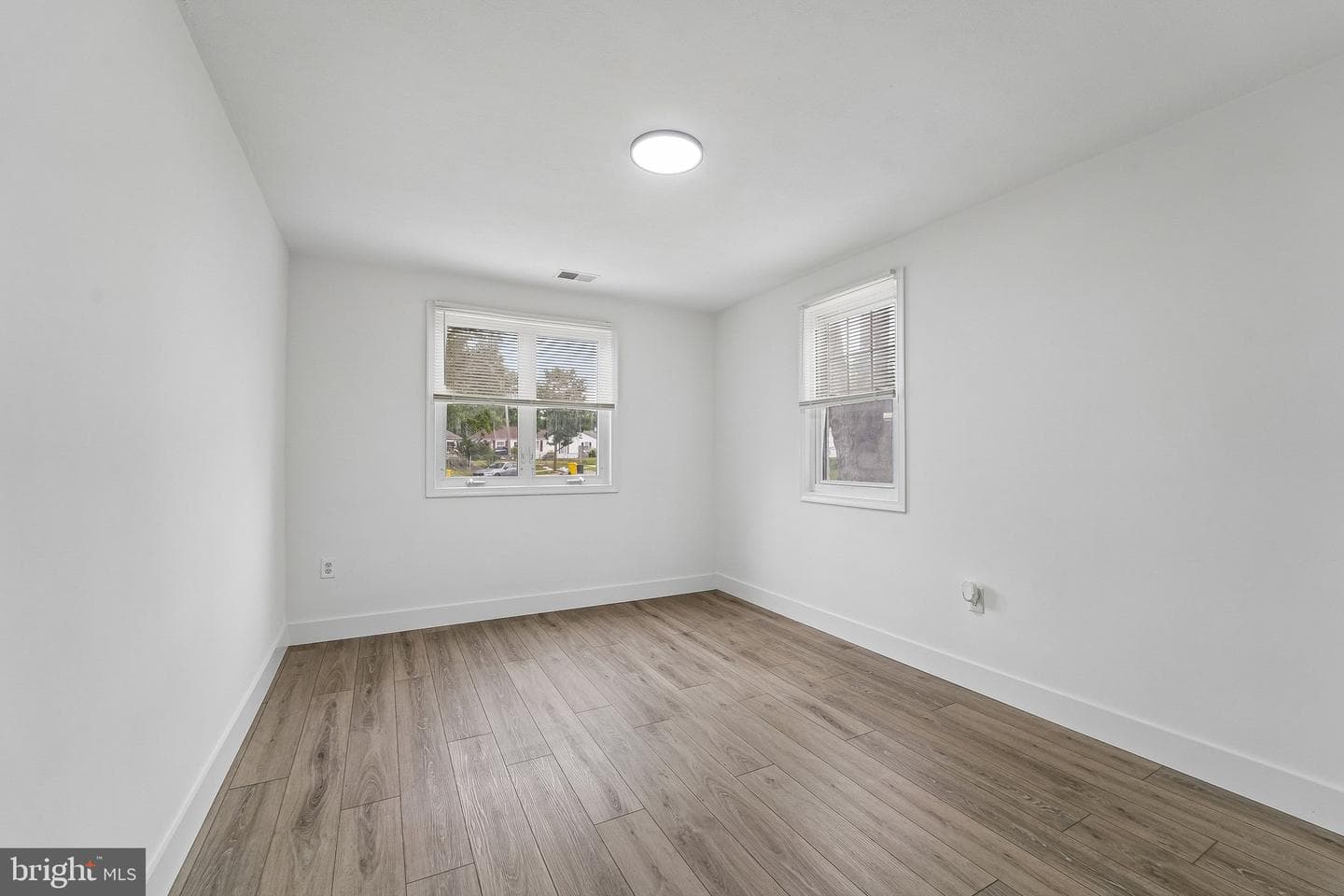 1522 Jupp Road photo 15