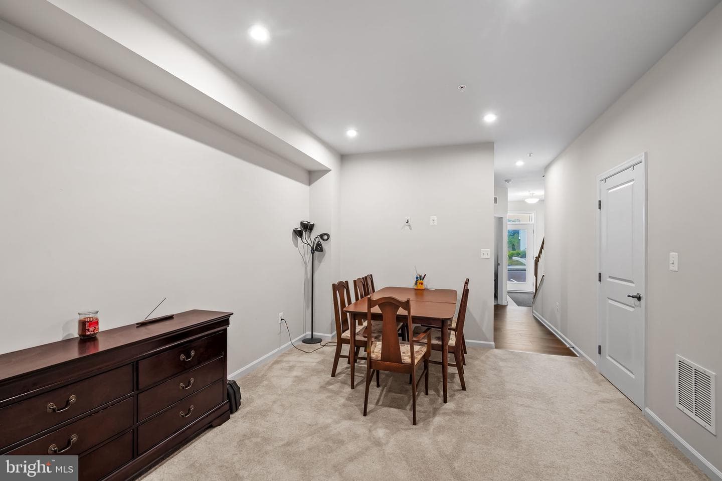 170 Woodgate Circle photo 6