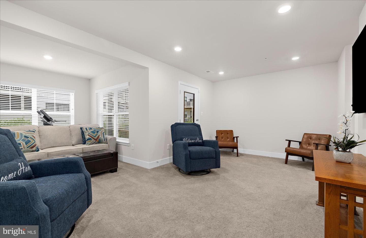 605 Lakemont Drive photo 14