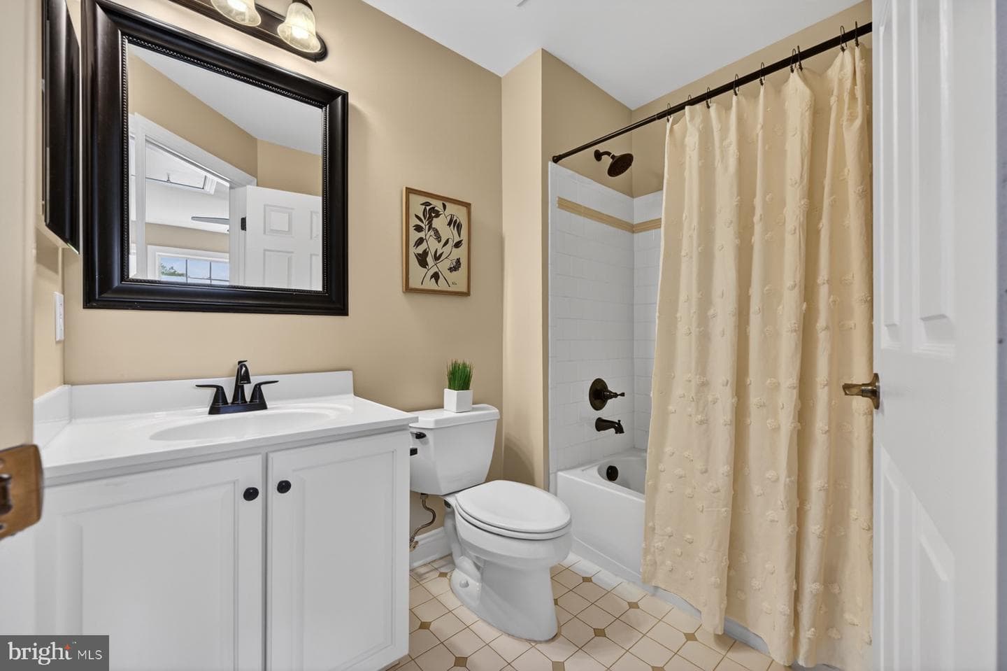 9 Sewall Court photo 62