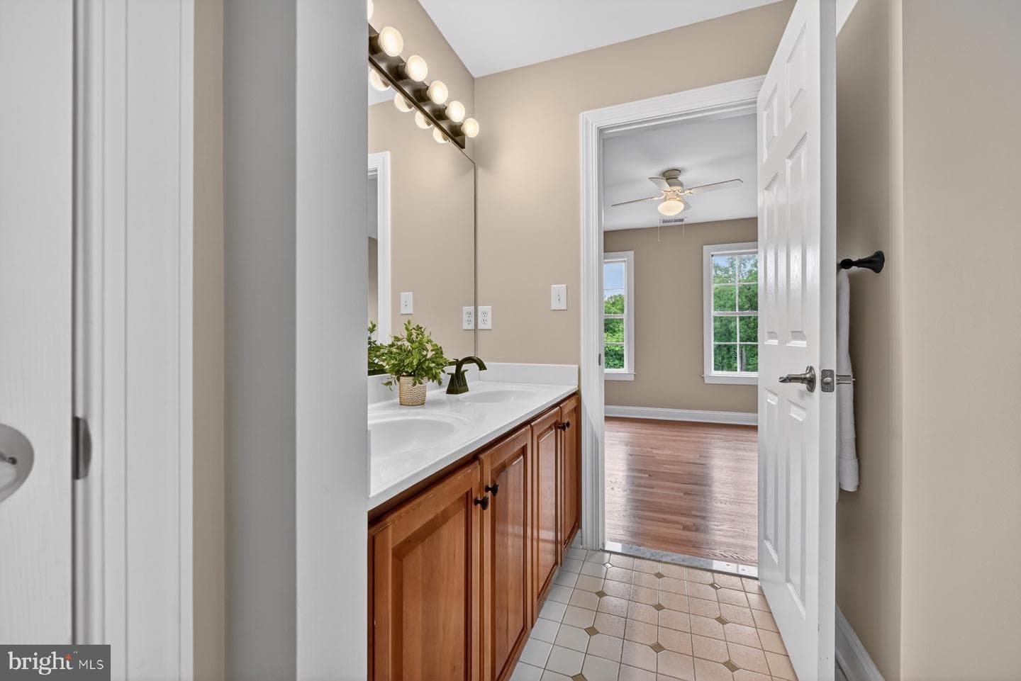 9 Sewall Court photo 66