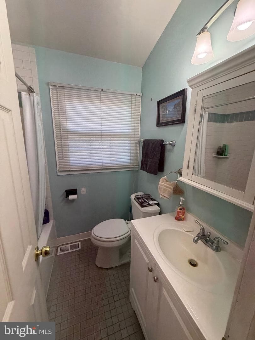 1223 Pine Avenue photo 15