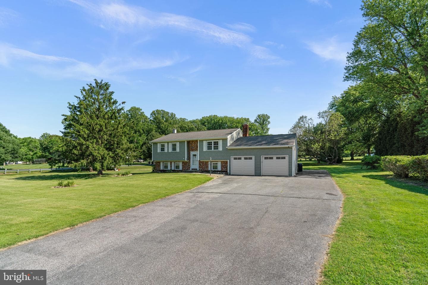 1631 Millersville Road photo 3