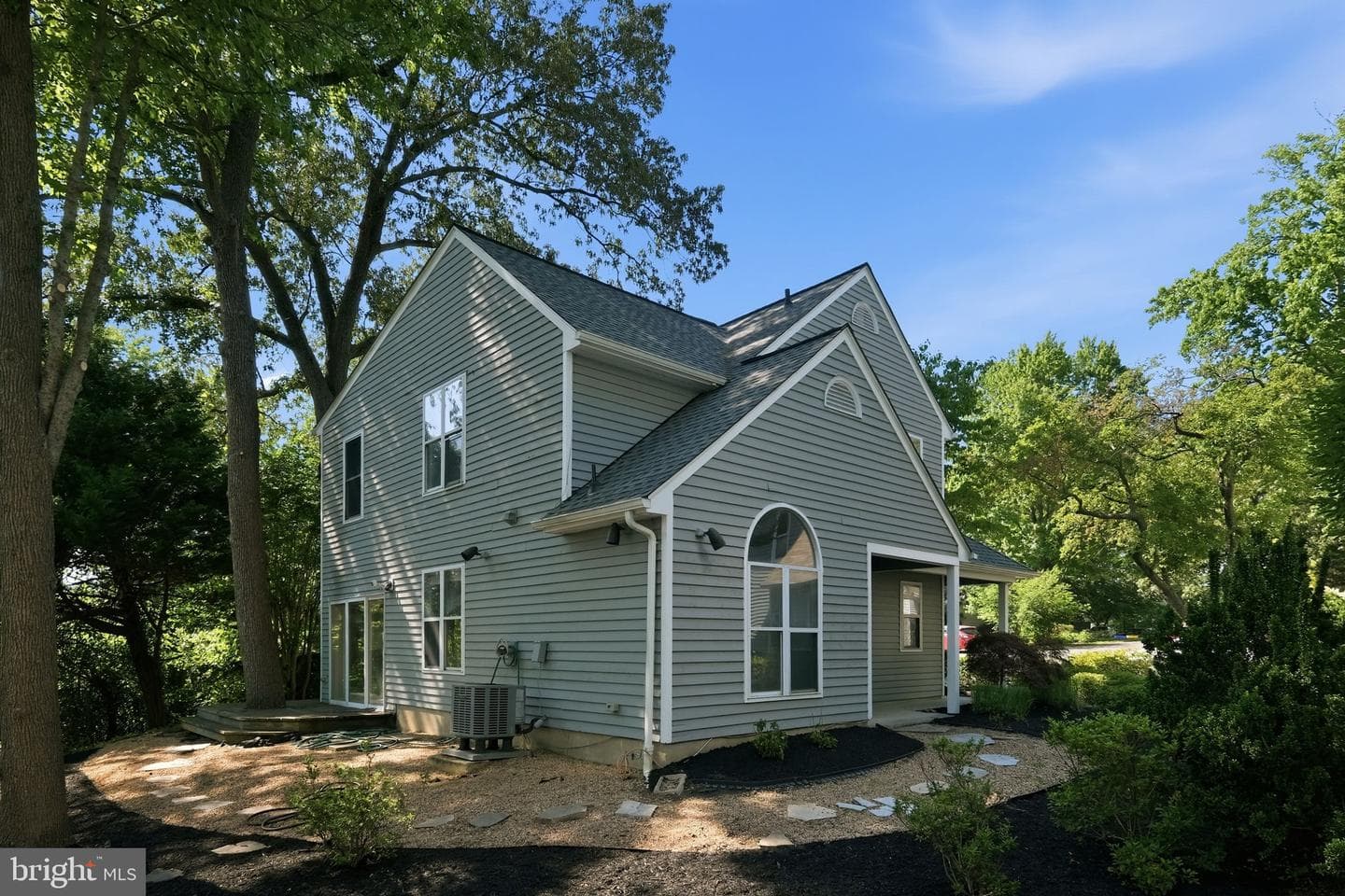 1529 Ritchie Lane photo 3