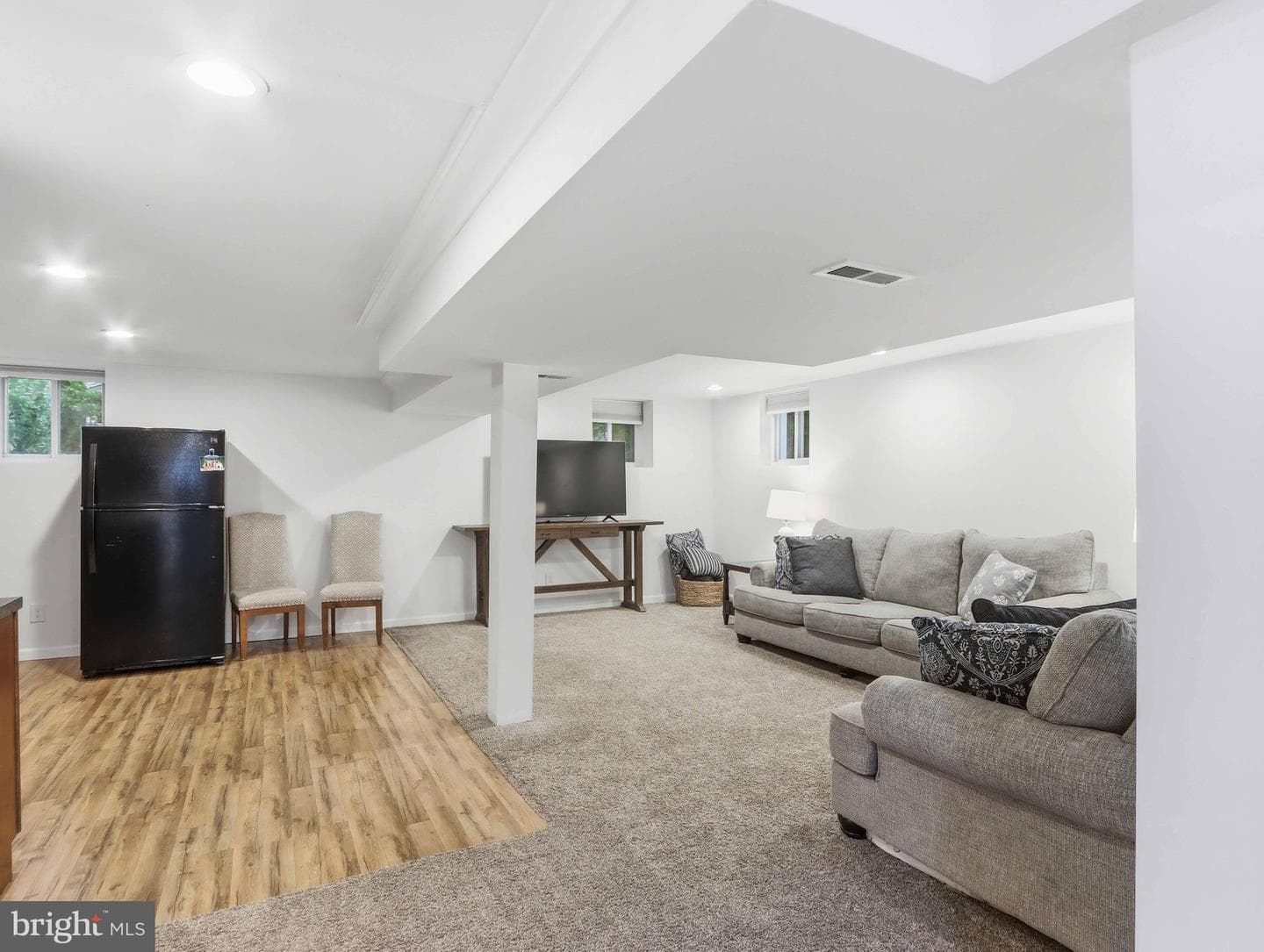 380 Sheffield Road photo 17