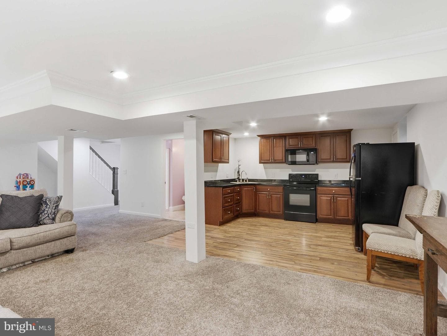380 Sheffield Road photo 19