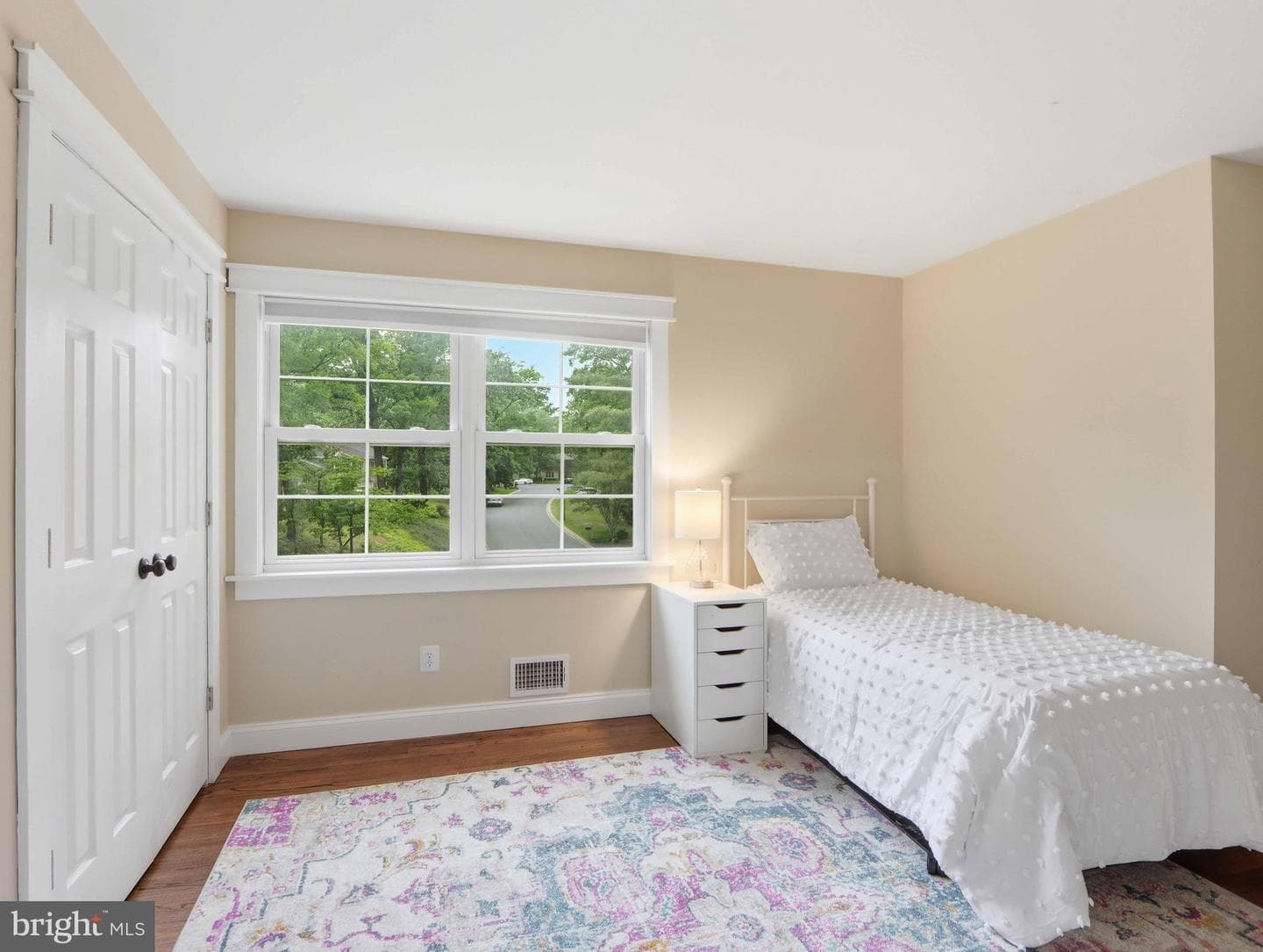 380 Sheffield Road photo 36