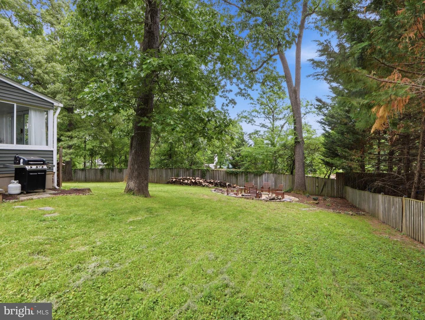 380 Sheffield Road photo 43