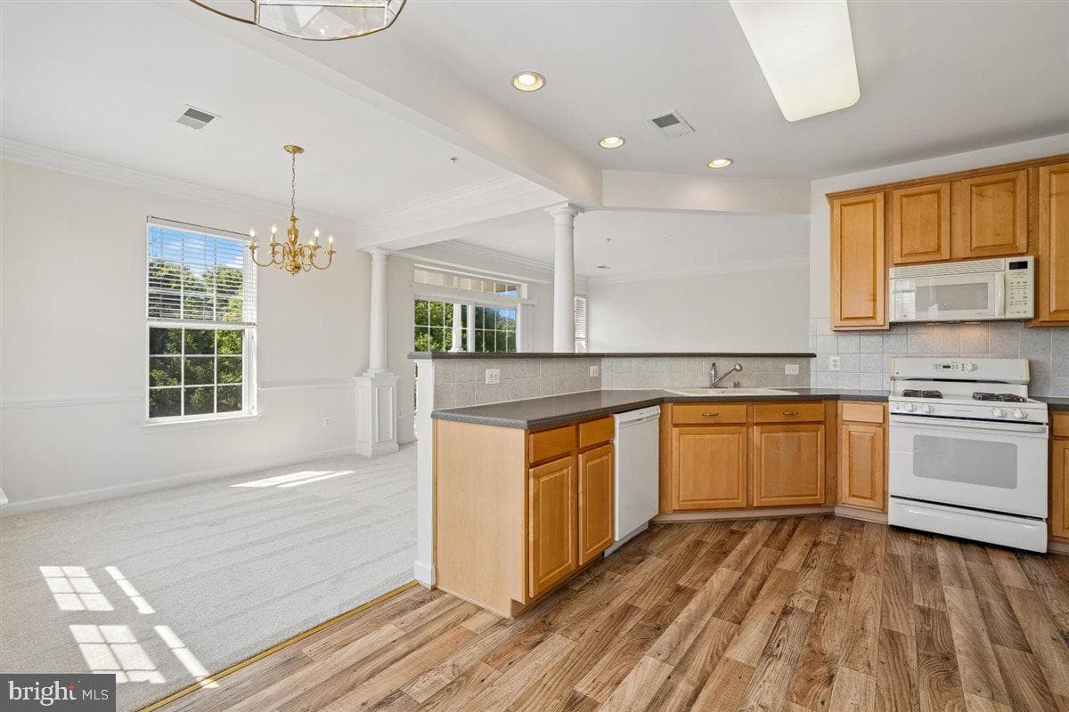 421 Hamlet Club Drive #302 photo 22