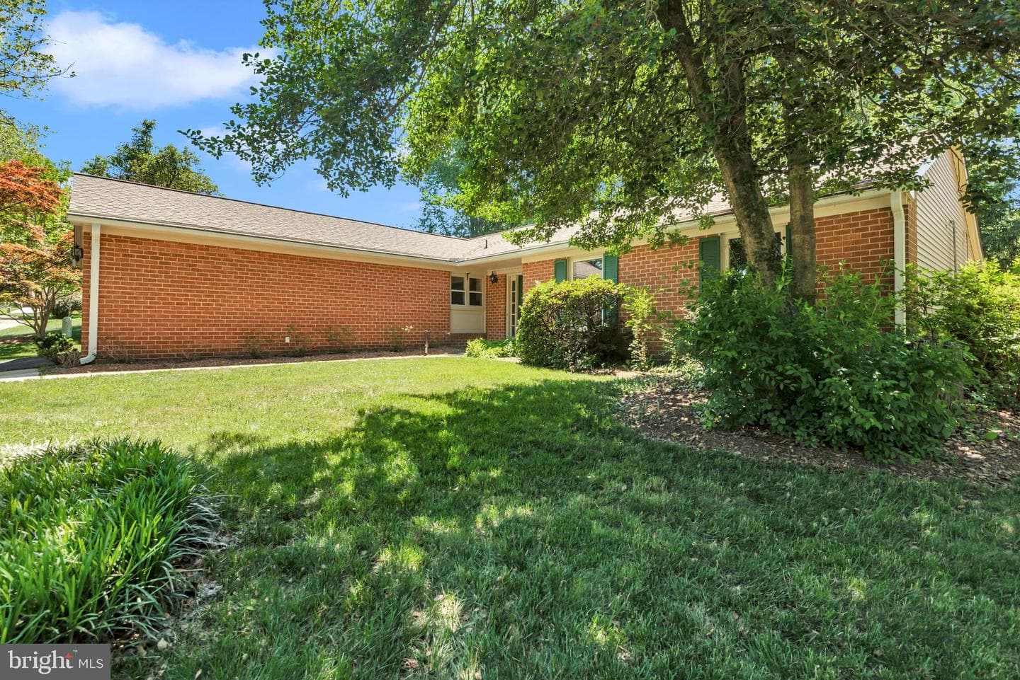 852 Woodmont Road, Annapolis