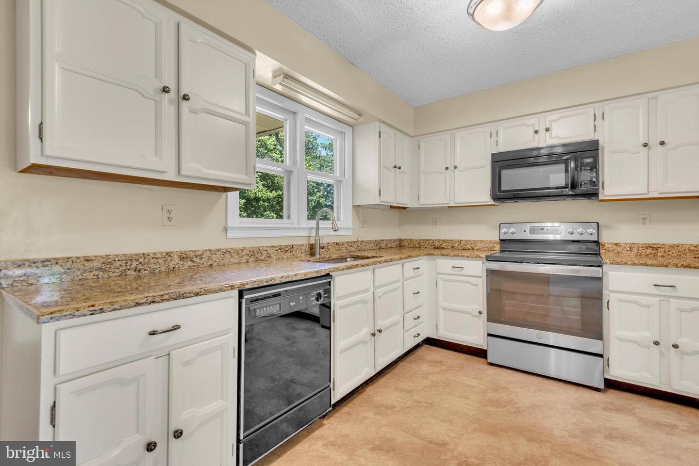 852 Woodmont Road photo 20