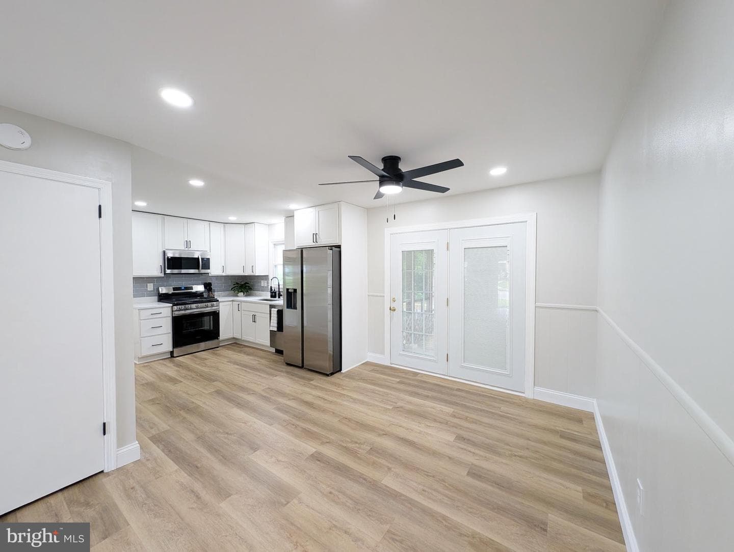 102 Emerson Avenue photo 11