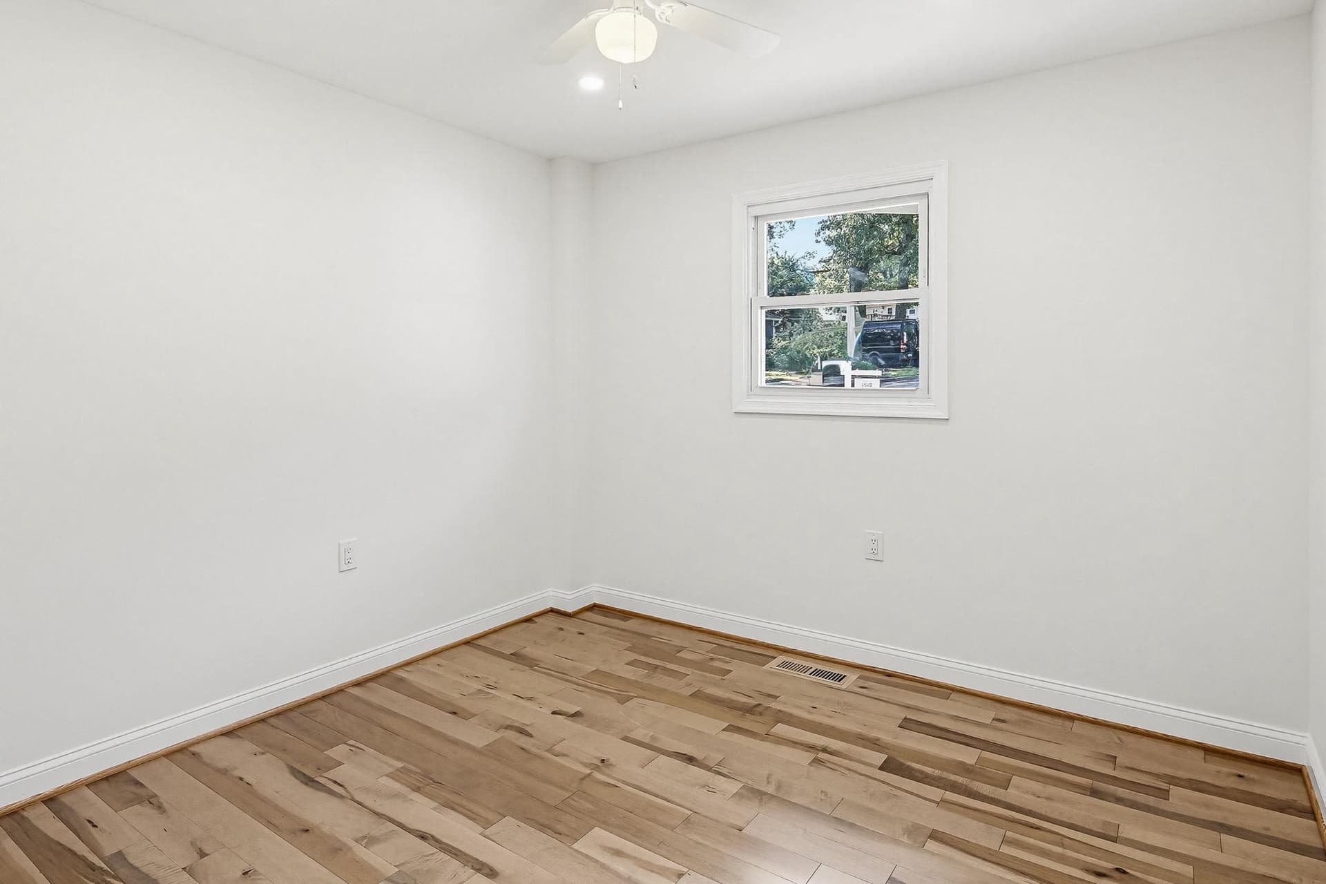 3 Belhaven Court photo 22
