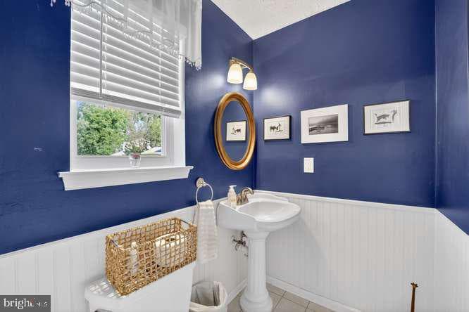 1307 Blackwalnut Court photo 5
