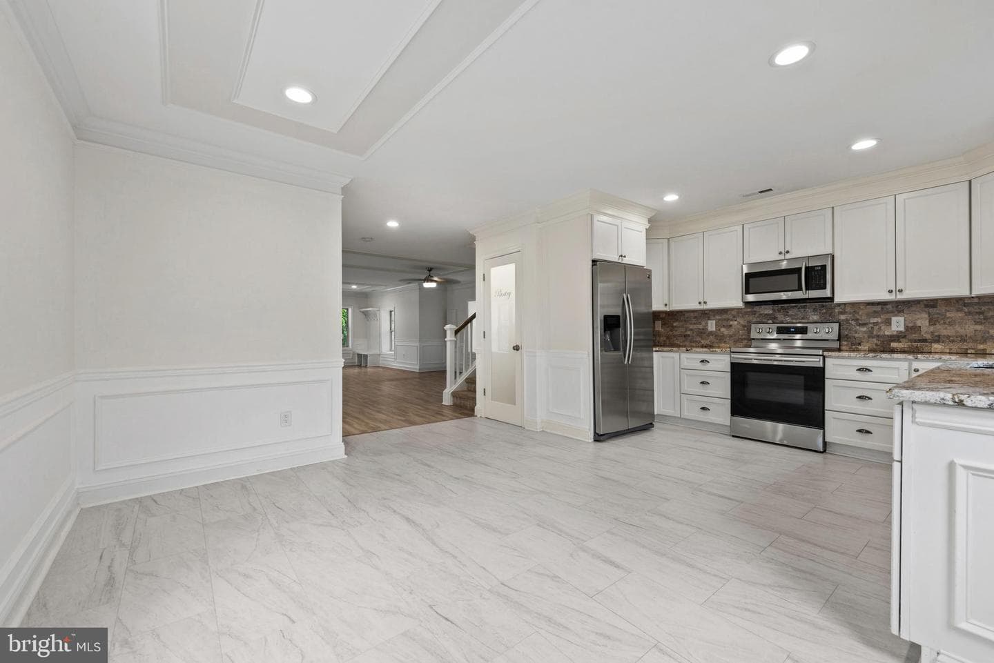 7707 Shirley Avenue photo 11