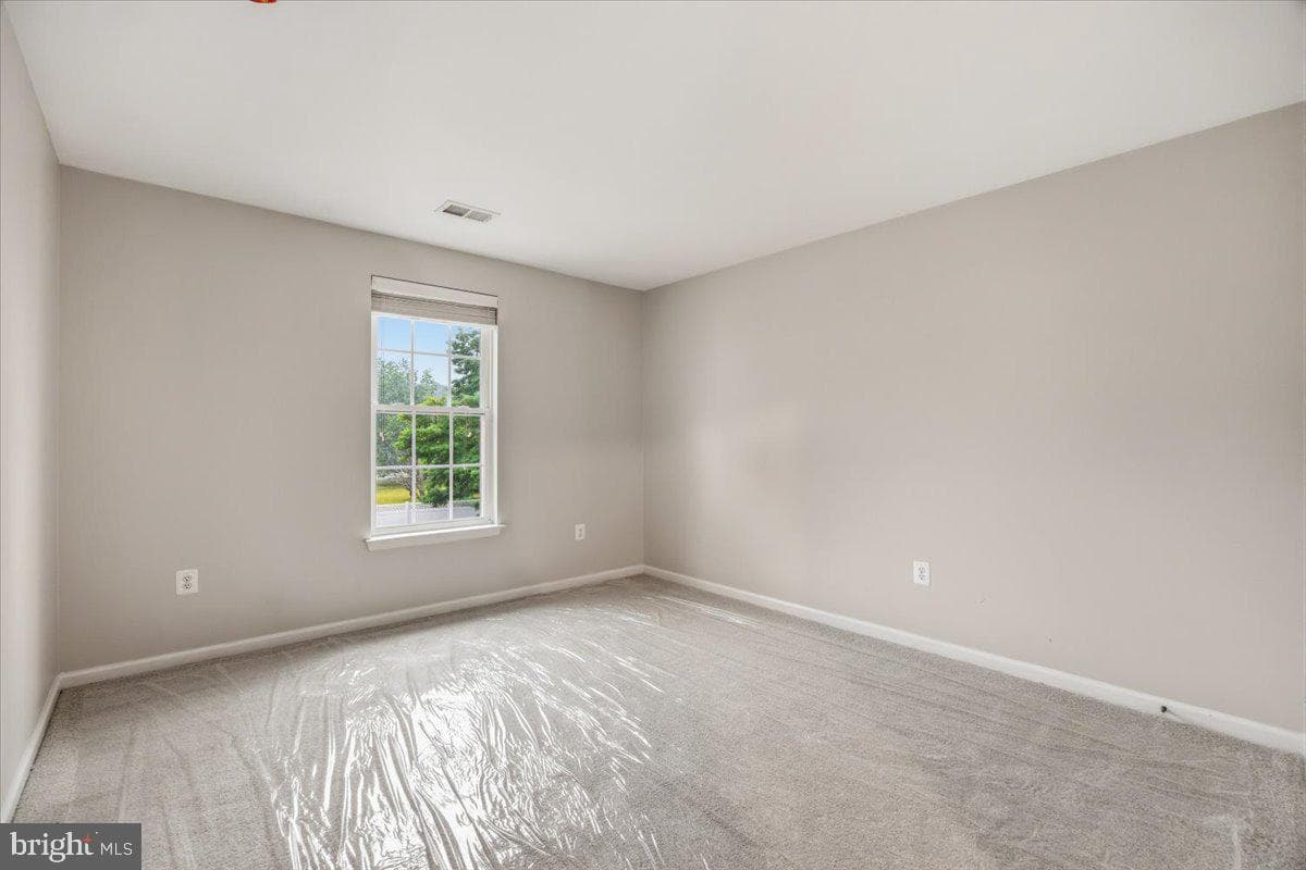 305 Howards Trust Ct photo 26