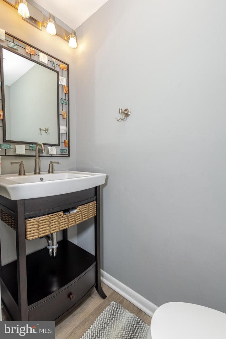 15 Copley Court photo 7