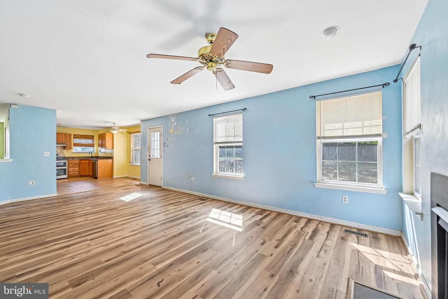 8341 Watermill Drive photo 28
