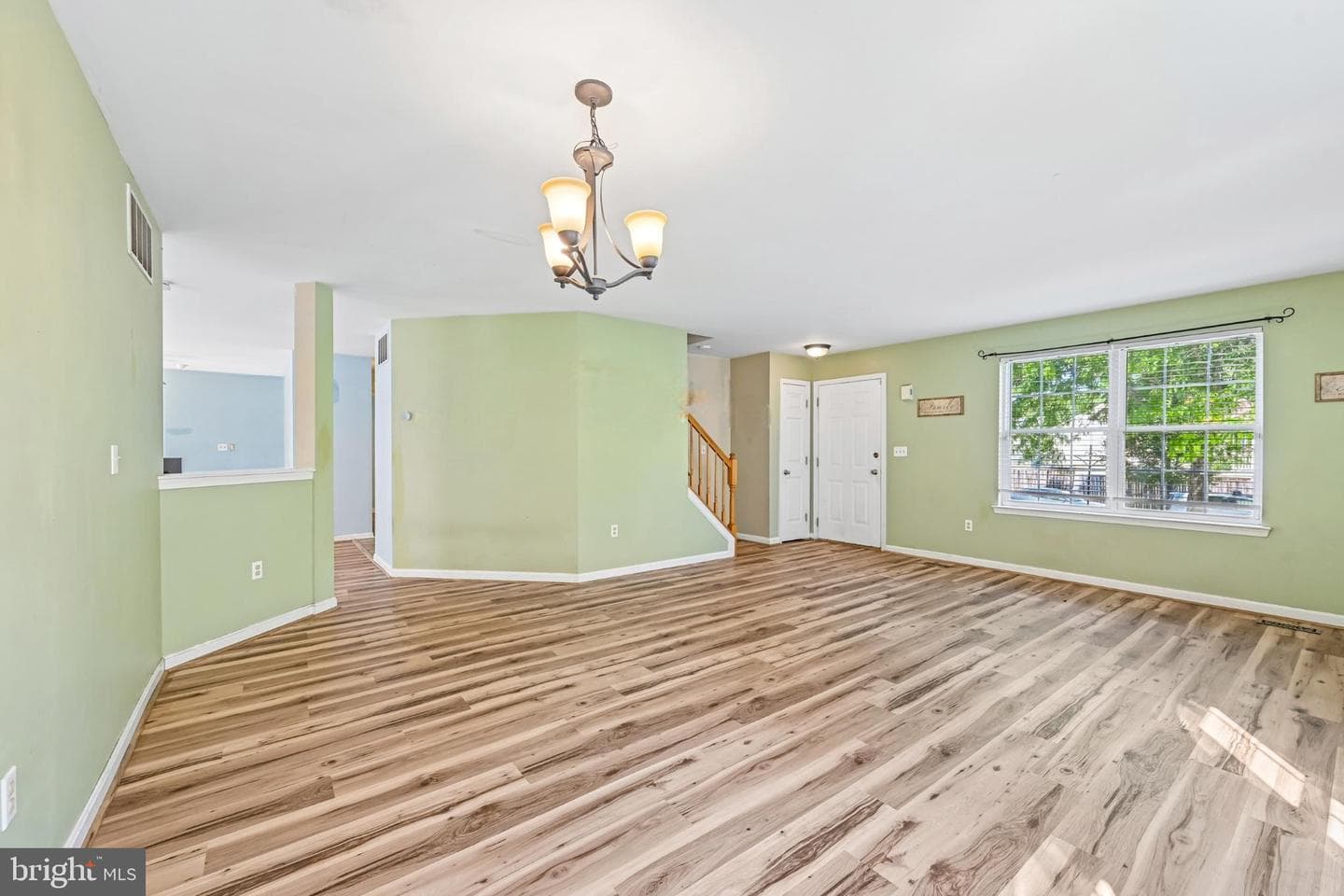8341 Watermill Drive photo 3