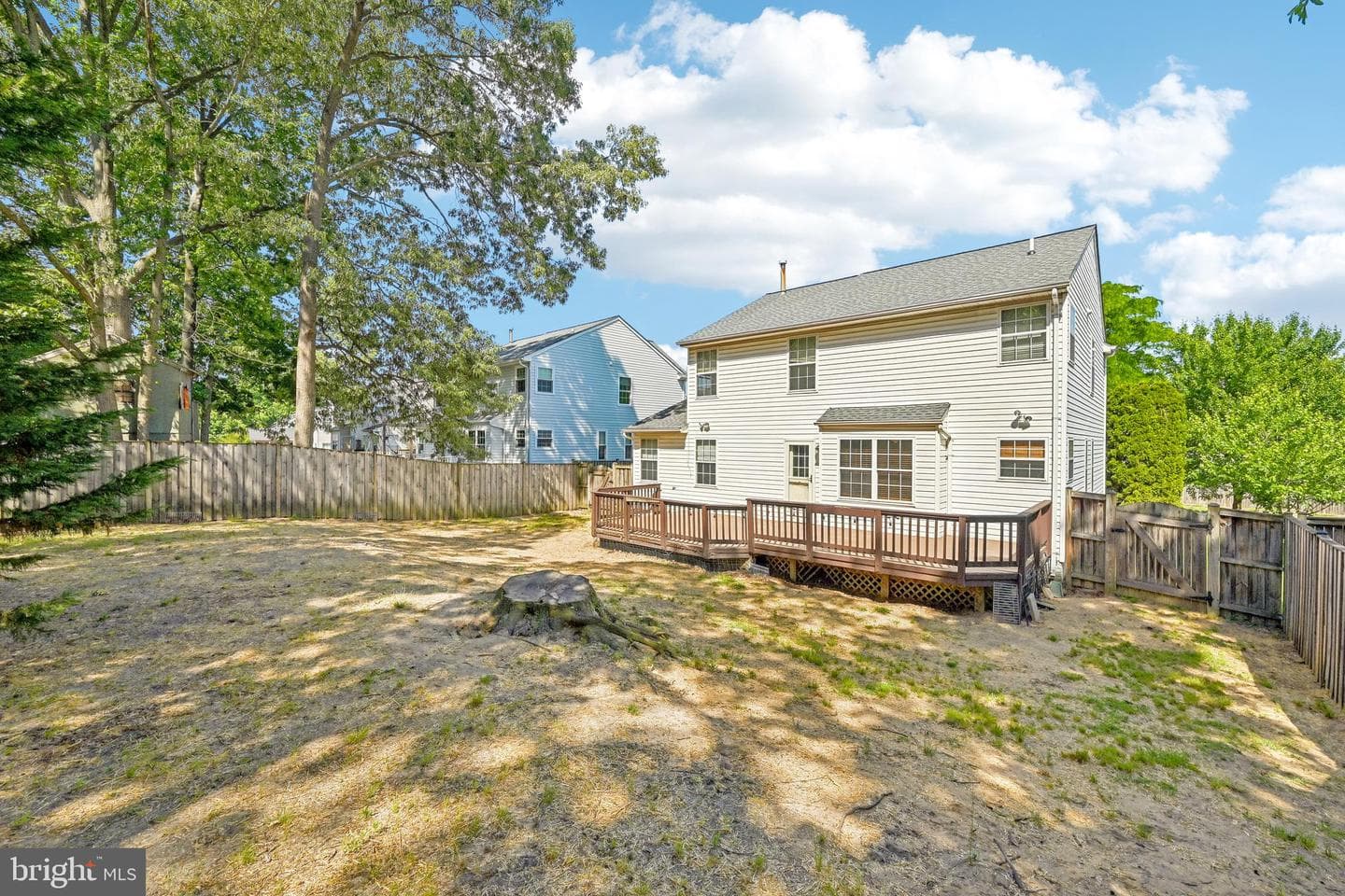 8341 Watermill Drive photo 5